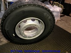 wheels rims tyres